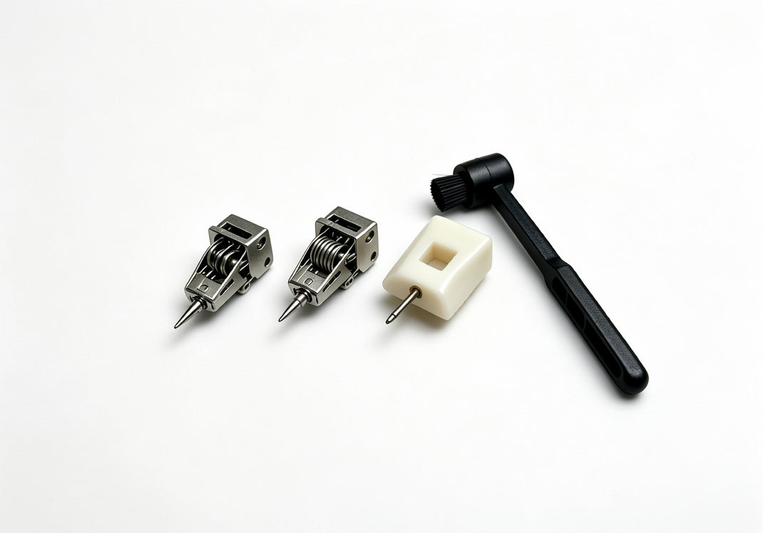AUDURA stylus cleaner compatible with most turntable cartridge types